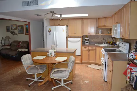 1443 S Main Dr, Apache Junction, AZ 85120 photo 12