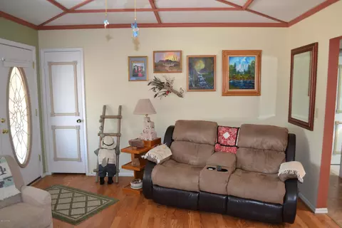 1443 S Main Dr, Apache Junction, AZ 85120 photo 3