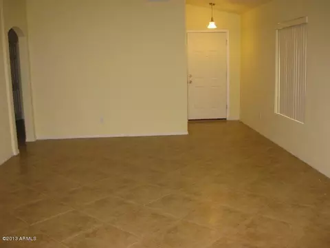 3034 E Blackhawk Dr, Phoenix, AZ 85050 photo 5