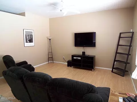 1102 E Mohawk Dr, Phoenix, AZ 85024 photo 4