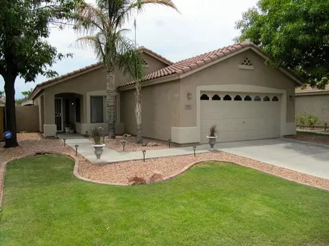 913 E Windsor Dr, Gilbert, AZ 85296 photo 1