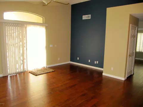 913 E Windsor Dr, Gilbert, AZ 85296 photo 8