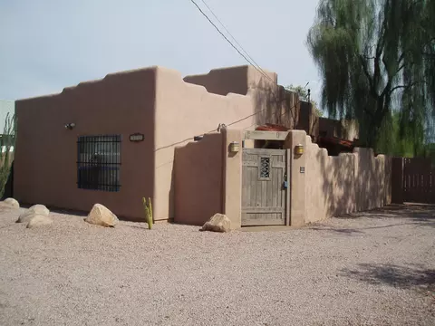 1049 E University Dr, Mesa, AZ 85203 photo 1