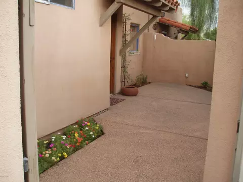 1049 E University Dr, Mesa, AZ 85203 photo 5