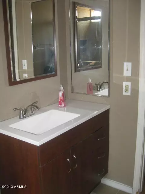 319 E Anderson Ave, Phoenix, AZ 85022 photo 17