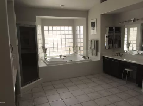 3070 E Dry Creek Rd, Phoenix, AZ 85048 photo 7