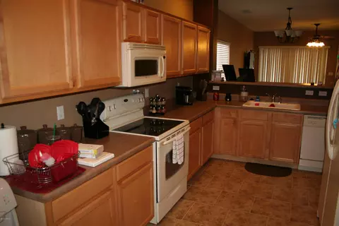 10219 E Kilarea Ave, Mesa, AZ 85209 photo 4