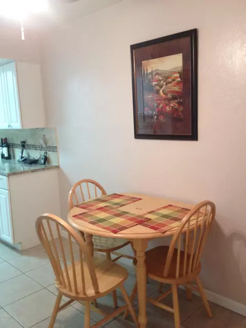 1906 E Sunburst Ln, Tempe, AZ 85284 photo 5