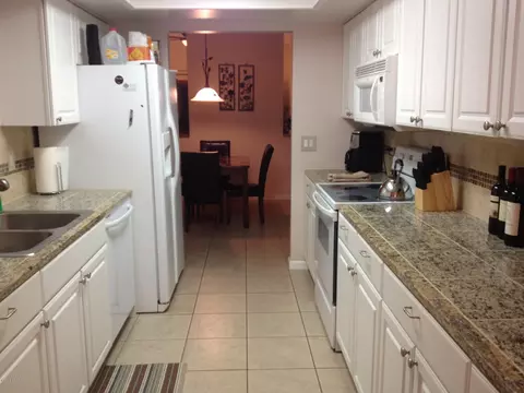 1906 E Sunburst Ln, Tempe, AZ 85284 photo 9