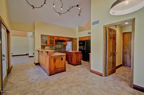 1941 E Citation Ln, Tempe, AZ 85284 photo 13