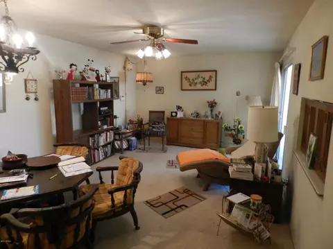 301 Eugie Ave, Phoenix, AZ 85022 photo 8