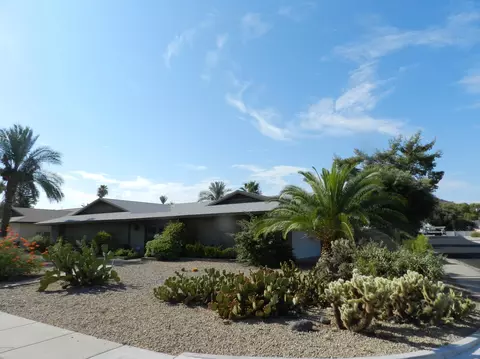 301 Eugie Ave, Phoenix, AZ 85022 photo 1