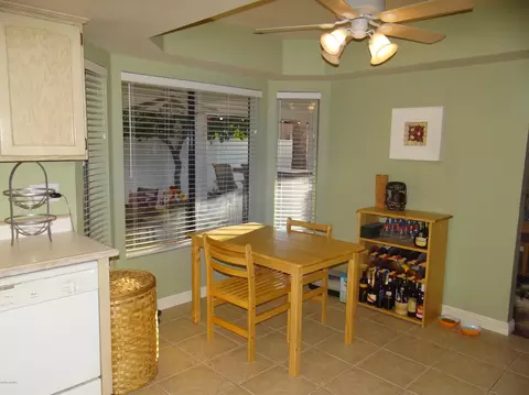 3222 E Topeka Dr, Phoenix, AZ 85050 photo 11