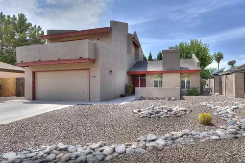 5445 E Cambridge Ave, Phoenix, AZ 85008 photo 2
