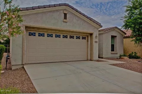 4273 E Azalea Dr, Gilbert, AZ 85298 photo 1