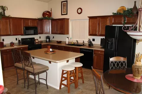 11233 E Roselle Ave, Mesa, AZ 85212 photo 8