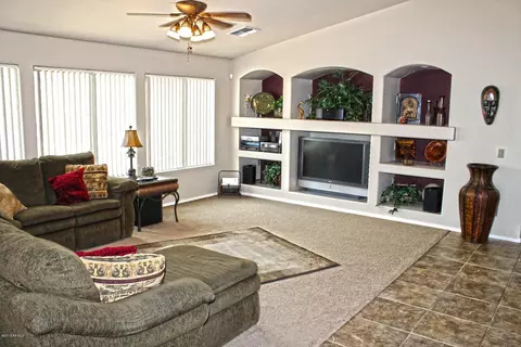 11233 E Roselle Ave, Mesa, AZ 85212 photo 5