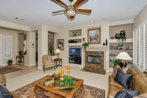 4480 E Nightingale Ln, Gilbert, AZ 85298 photo 9
