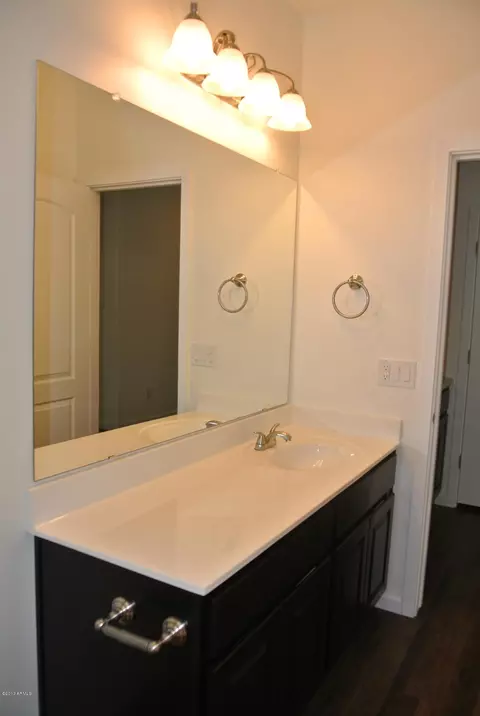 1519 E Apollo Rd, Phoenix, AZ 85042 photo 21