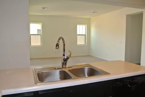 1503 E Apollo Rd, Phoenix, AZ 85042 photo 8