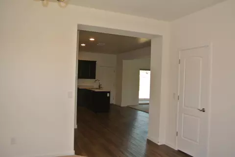 1503 E Apollo Rd, Phoenix, AZ 85042 photo 12