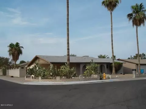 2820 E Surrey Ave, Phoenix, AZ 85032 photo 1