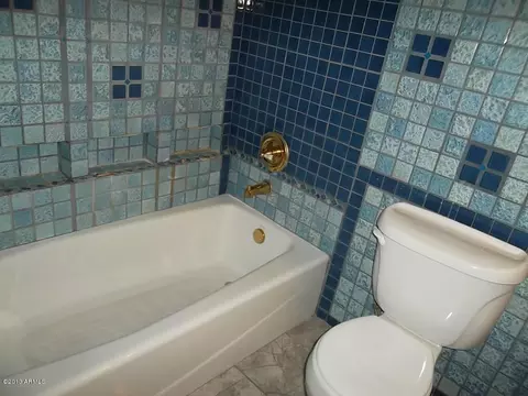 2820 E Surrey Ave, Phoenix, AZ 85032 photo 9