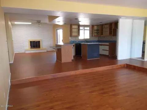 2820 E Surrey Ave, Phoenix, AZ 85032 photo 5