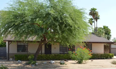 4013 E Turney Ave, Phoenix, AZ 85018 photo 1