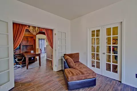 561 S Peppertree Dr, Gilbert, AZ 85296 photo 49