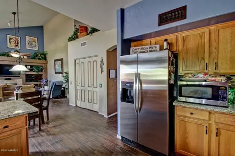 561 S Peppertree Dr, Gilbert, AZ 85296 photo 57