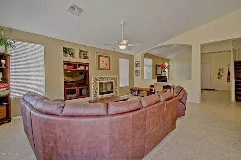 2028 E Creedance Blvd, Phoenix, AZ 85024 photo 8