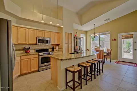 2028 E Creedance Blvd, Phoenix, AZ 85024 photo 12