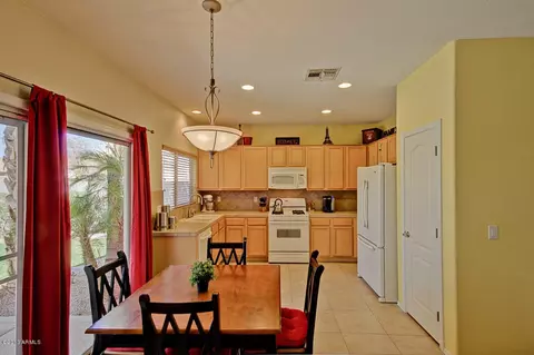 3725 E Derringer Way, Gilbert, AZ 85297 photo 10
