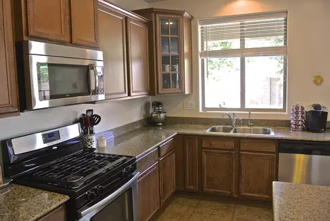 3330 E Tulsa St, Gilbert, AZ 85295 photo 13