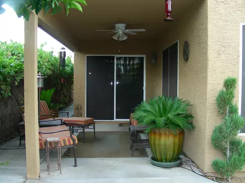 2215 E Siesta Ln, Phoenix, AZ 85024 photo 2