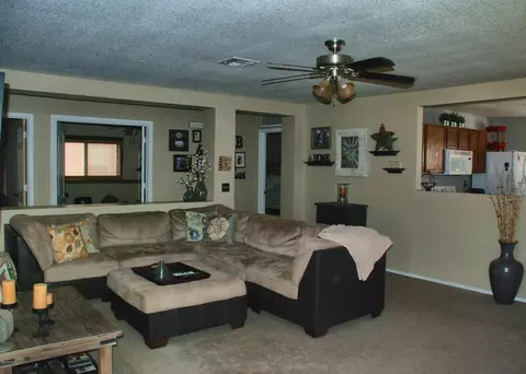 3038 W Roberta Dr, Phoenix, AZ 85083 photo 3
