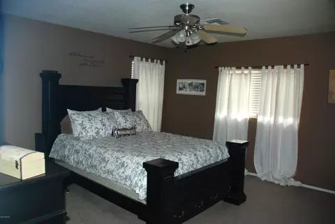 3038 W Roberta Dr, Phoenix, AZ 85083 photo 6