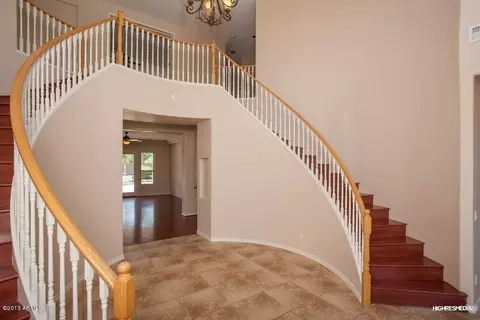 2815 E Dennisport Ct, Gilbert, AZ 85295 photo 3