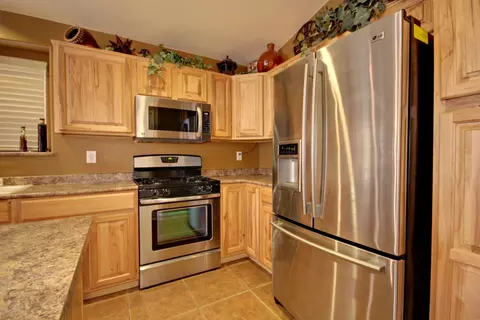 2334 W Bent Tree Dr, Phoenix, AZ 85085 photo 10