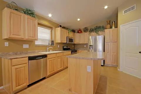 2334 W Bent Tree Dr, Phoenix, AZ 85085 photo 9