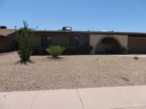 3701 E Lupine Ave, Phoenix, AZ 85028 photo 1
