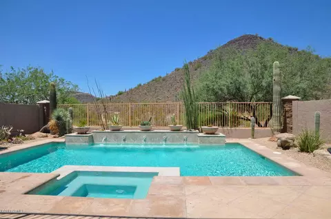1904 E Parkside Ln, Phoenix, AZ 85024 photo 4
