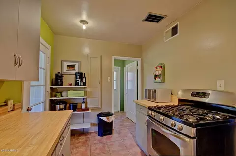 2511 E Flower St, Phoenix, AZ 85016 photo 9