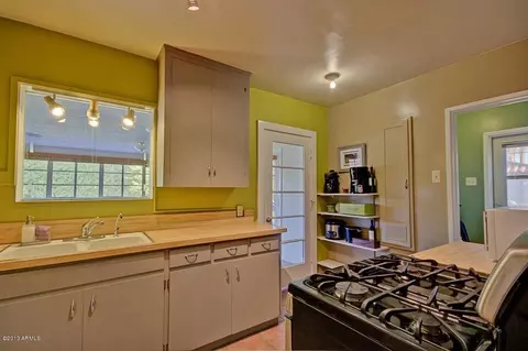 2511 E Flower St, Phoenix, AZ 85016 photo 8