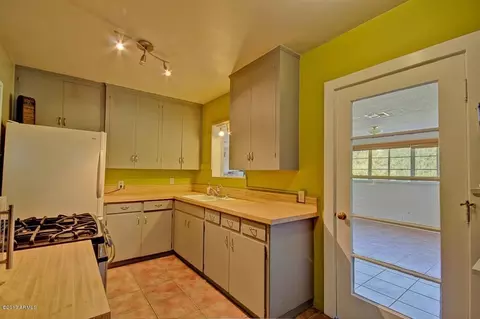 2511 E Flower St, Phoenix, AZ 85016 photo 12