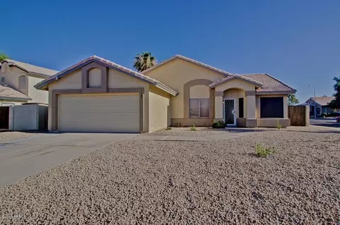 1124 E Artesian Way, Gilbert, AZ 85234 photo 2