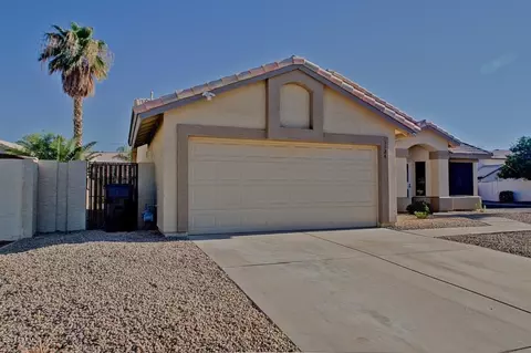1124 E Artesian Way, Gilbert, AZ 85234 photo 1