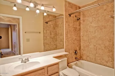 1124 E Artesian Way, Gilbert, AZ 85234 photo 6