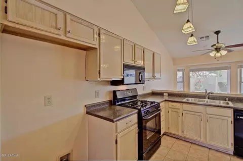 1124 E Artesian Way, Gilbert, AZ 85234 photo 15